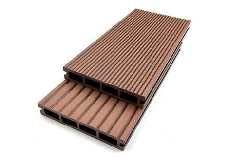 Träplastkomposit WPC-golv för pool